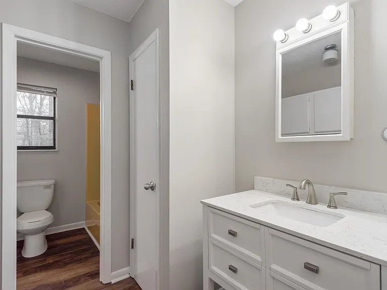 5126 Middle Ridge Ln — Photo 19
