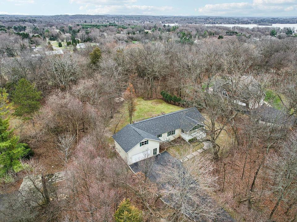 1st image of W341N6766 Lancelot DRIVE