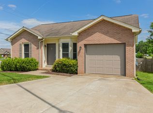 101 Shady Maple Dr, Clarksville, TN 37043
