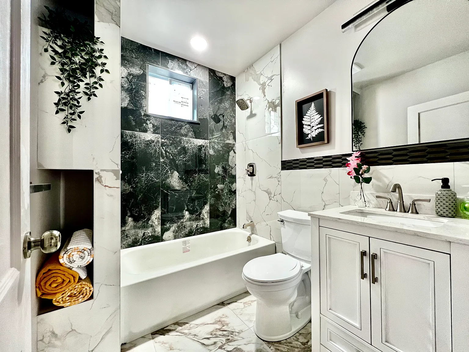 2 bed, 1200 sqft, $1,850 — Photo 4