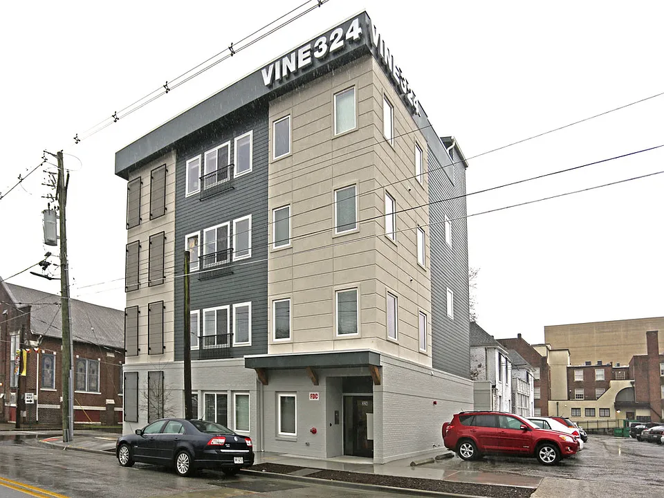324 Vine St #8A