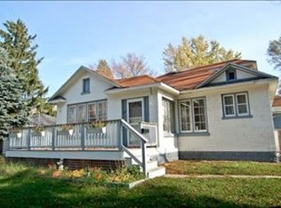227 S Willard St, New Buffalo, MI 49117