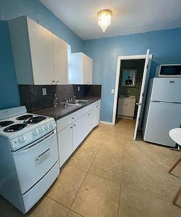 5th image of 2811 Indian Creek Dr APT C