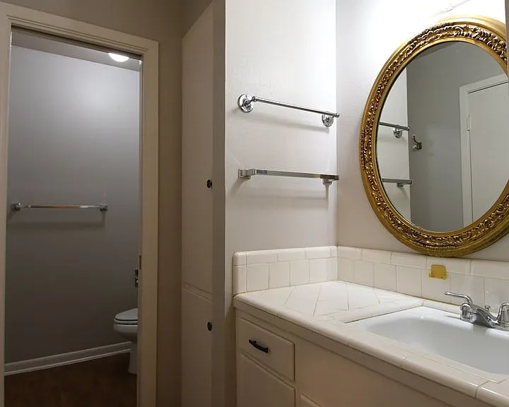 3202 Autumn Leaves Dr — Photo 22