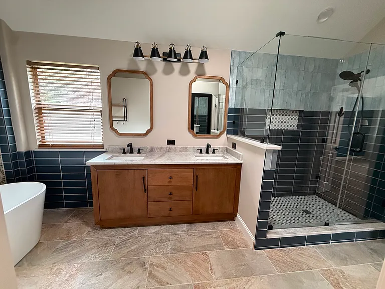 518 Creekside Dr — Photo 18