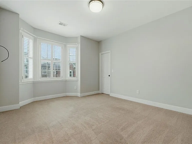 319 Creekbank Way SE — Photo 18