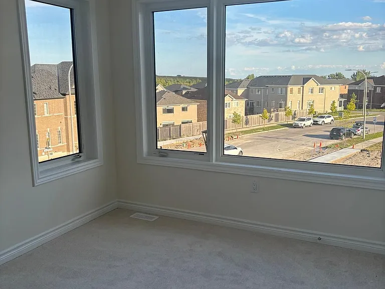 2540 Hibiscus Dr — Photo 36