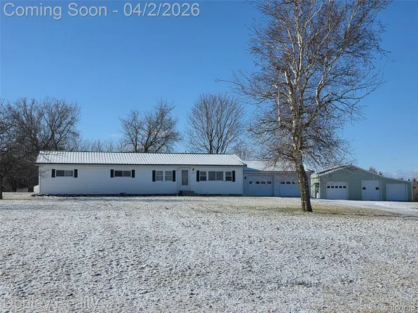 6950 Lepage Dr, Brown City, MI 48416