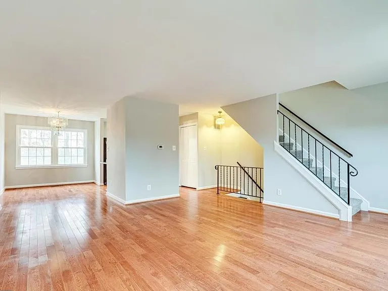 14704 Cardigan Sq — Photo 11