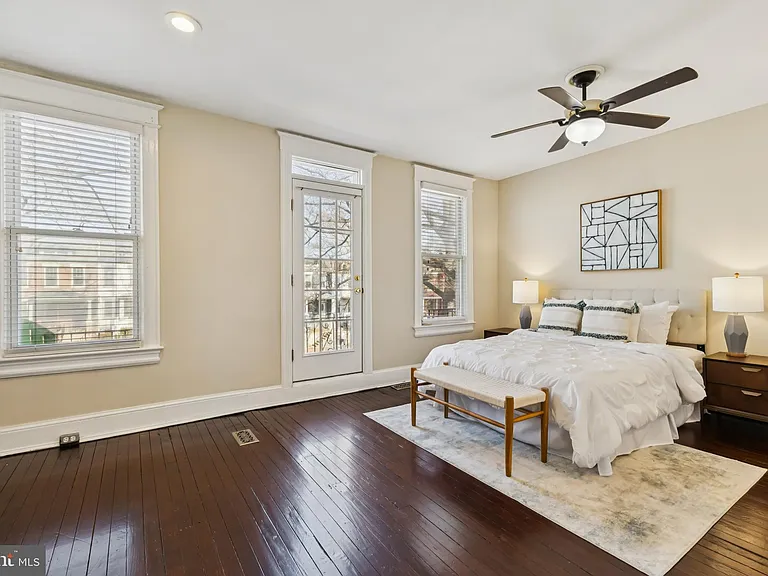 226 Rhode Island Ave NW — Photo 19
