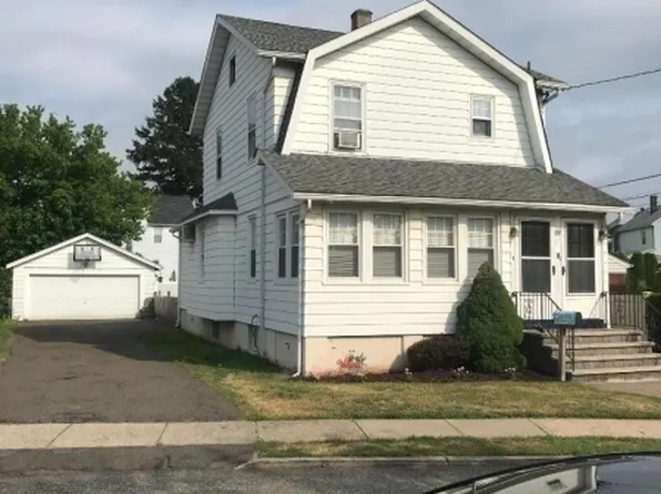 69 Scrivens St, Totowa Boro, NJ 07512