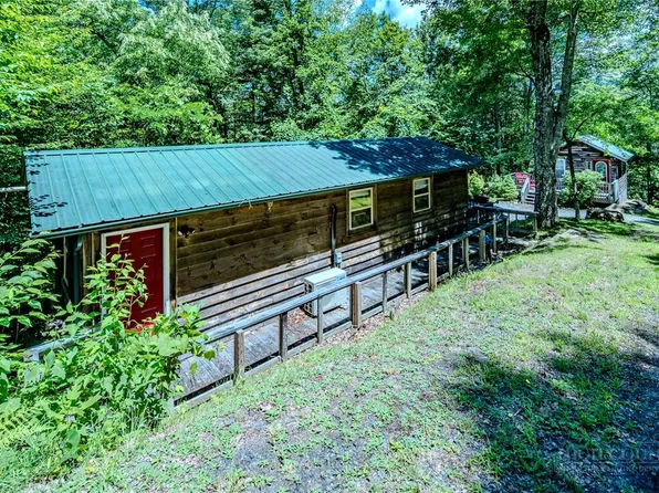 37 Shadow Stream Lane, Elk Park, NC 28622