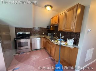 68 Elm St #3, Somerville, MA 02144