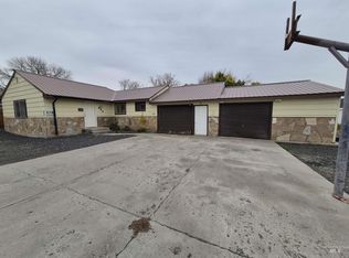403 16th Ave E, Jerome, ID 83338