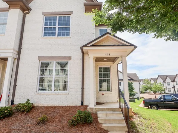 808 Farm View Dr #102, Oxford, MS 38655