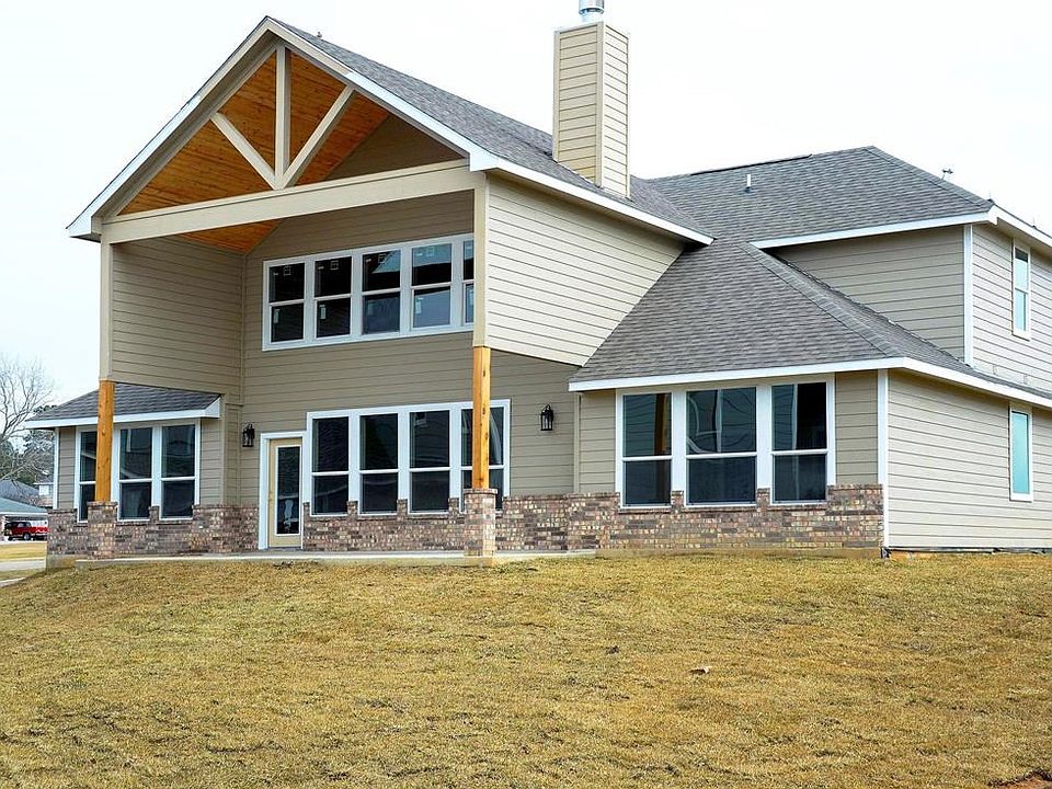 Your friends and family will recognize your new home from out on the boat EVERY time!