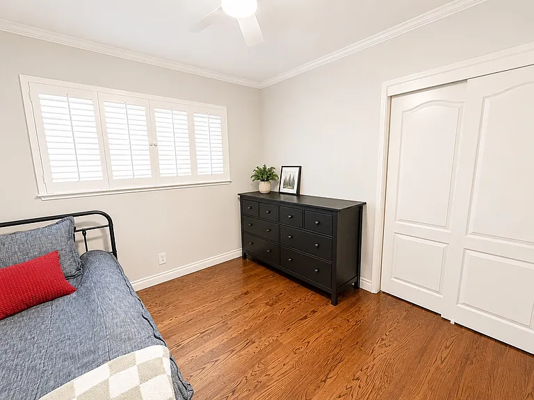 27636 Eldena Dr — Photo 14