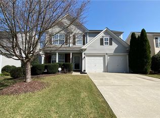 9185 Friarbridge Dr, Suwanee, GA 30024