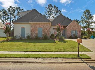 214 Sweetbriar Cir, Canton, MS 39046