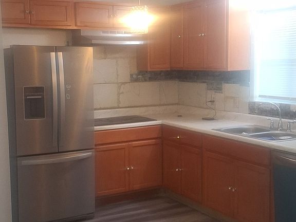5th image of 10895 Thrasher Rd