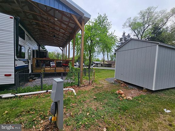 4th image of 11 Ranger Rd