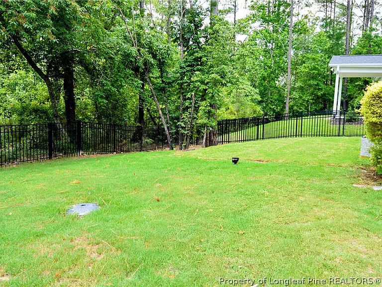 486 Falls Creek Dr — Photo 30