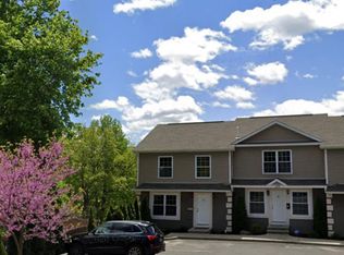 177 Riverside St UNIT 2, Oakville, CT 06779