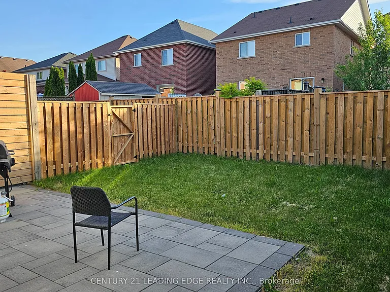 29 Pardon Ave — Photo 29