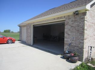 6879 Neiman Rd, Brookshire, TX 77423