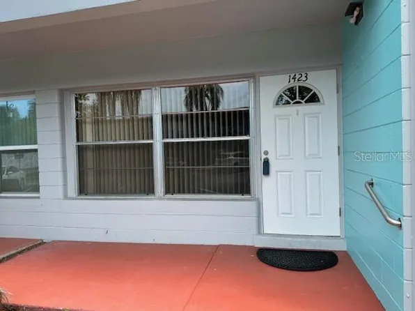4325 58th Way N APT 1423, Kenneth City, FL 33709