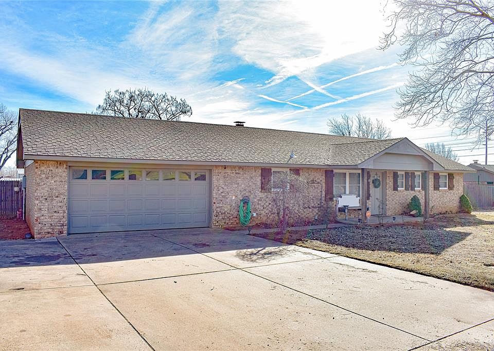1st image of 19 Liberty Ln