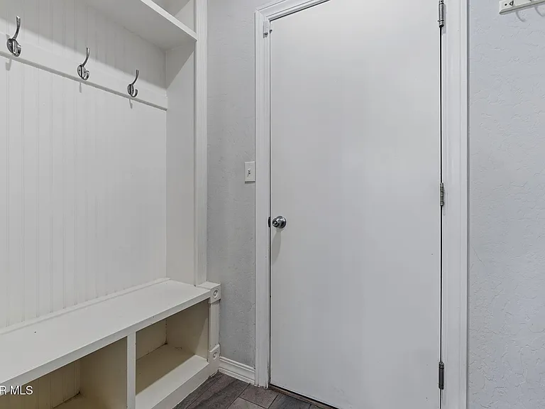 917 Airship Pl — Photo 19