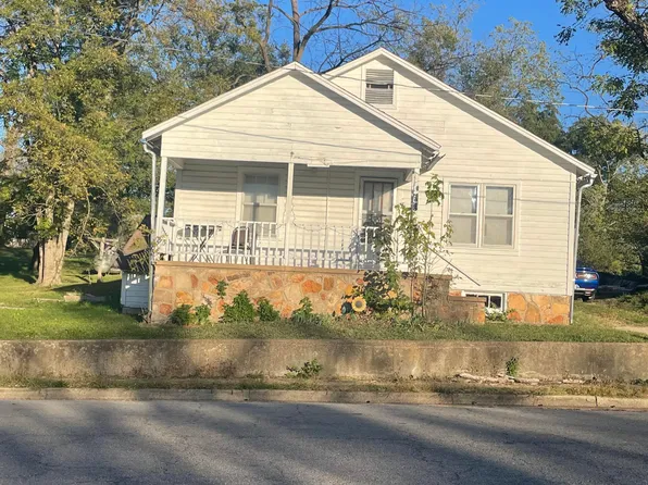 930 Washington Avenue Avenue, West Plains, MO 65775
