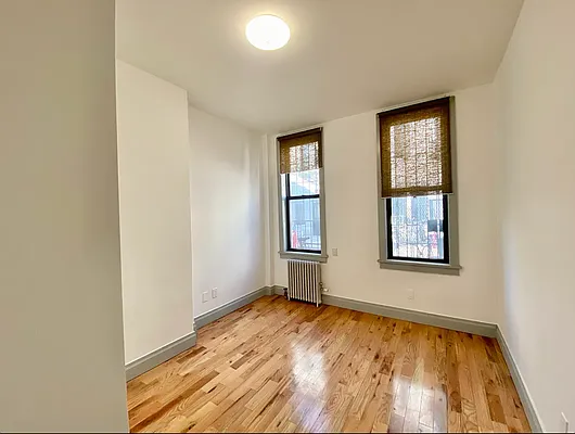 Rented by Hagstrom Management Inc | media 22