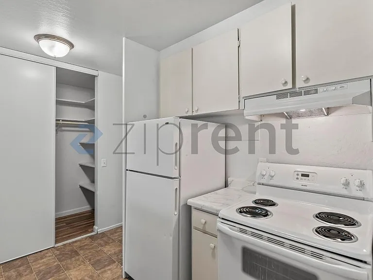 100 Village Dr #206 — Photo 13