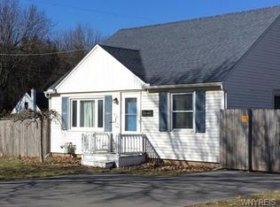 5660 Locust Street Ext, Lockport, NY 14094