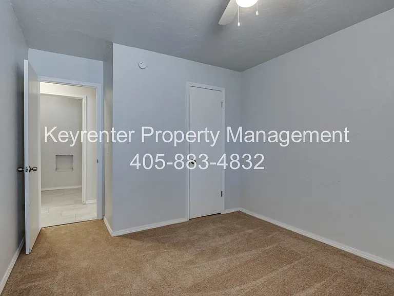 6913 Fawn Canyon Dr — Photo 38