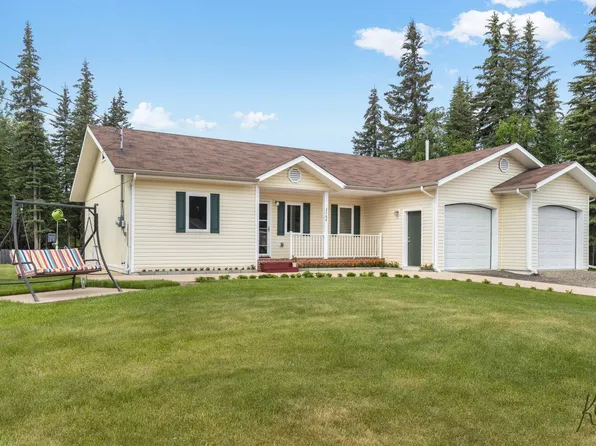 2462 Baby Bell Dr, North Pole, AK 99705