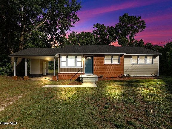 2nd image of 218 Banks Court