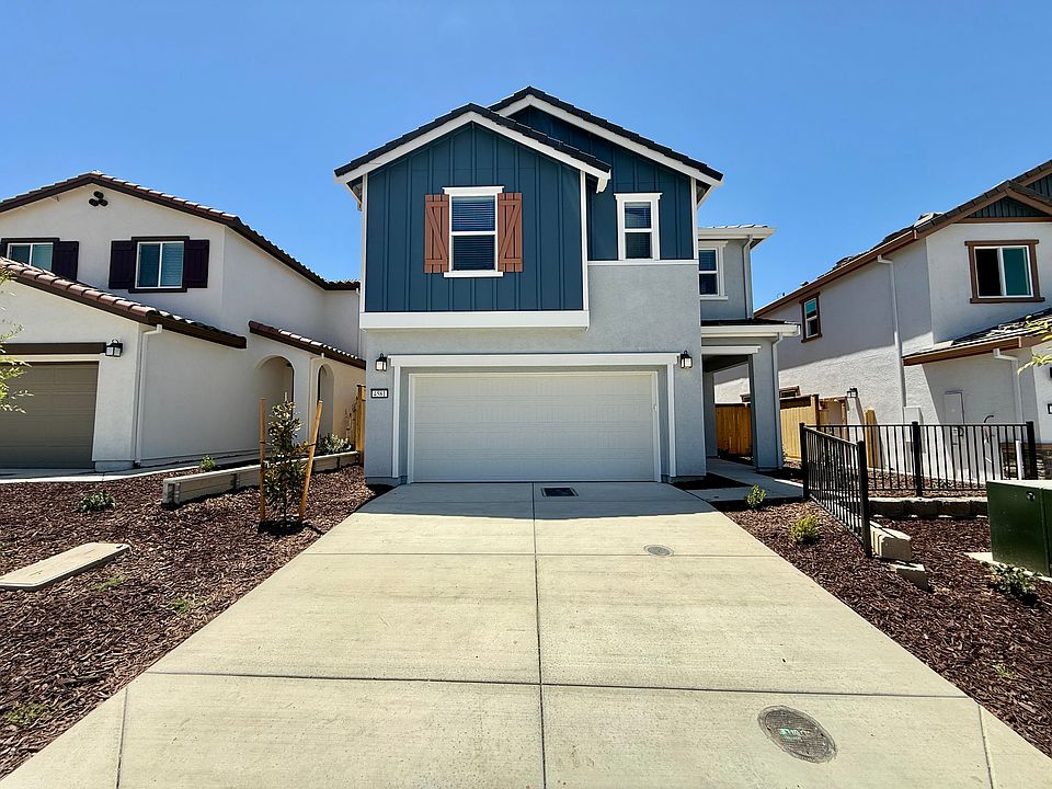 1st image of 4581 Field View Dr