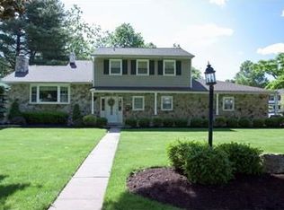 121 Jupitor St, Clark, NJ 07066