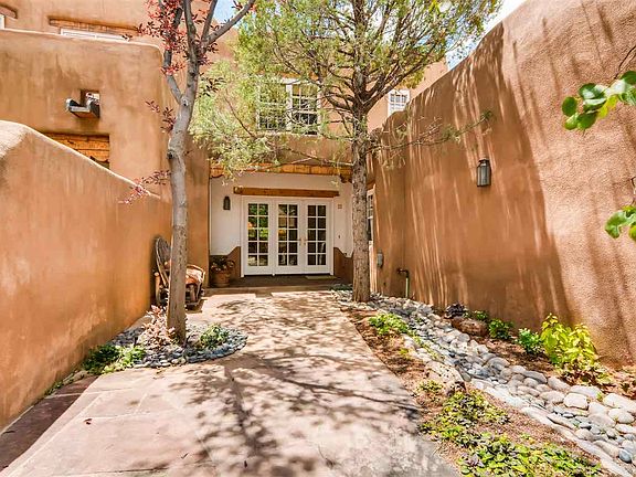 5th image of 334 Otero St #9-4