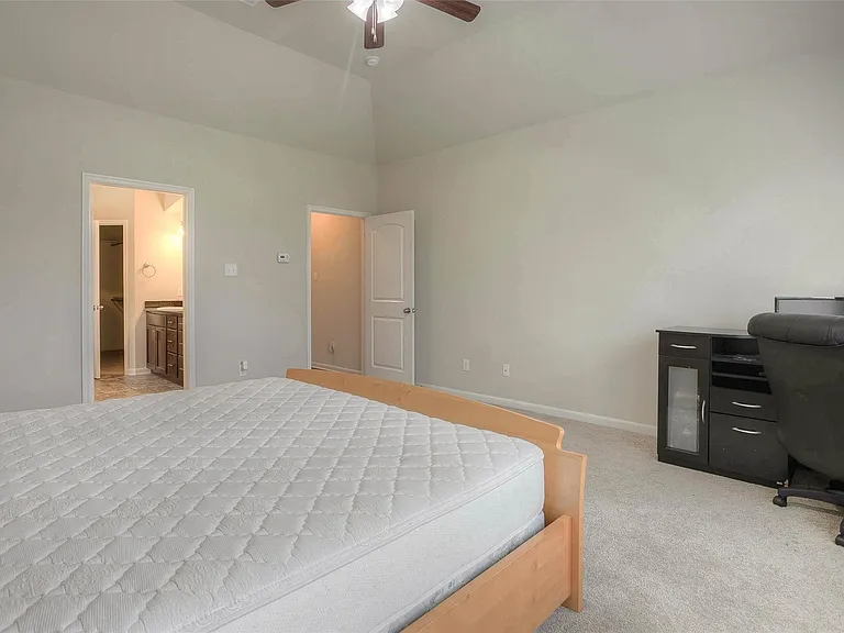 3720 Daisy Ln — Photo 14