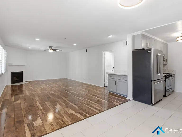 11044 Acama St #203 — Photo 4
