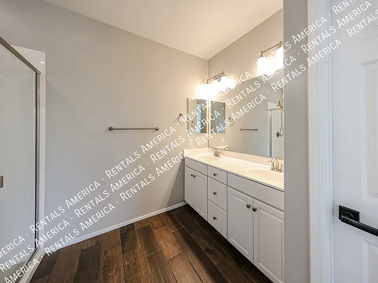5211 W Leodra Ln — Photo 30