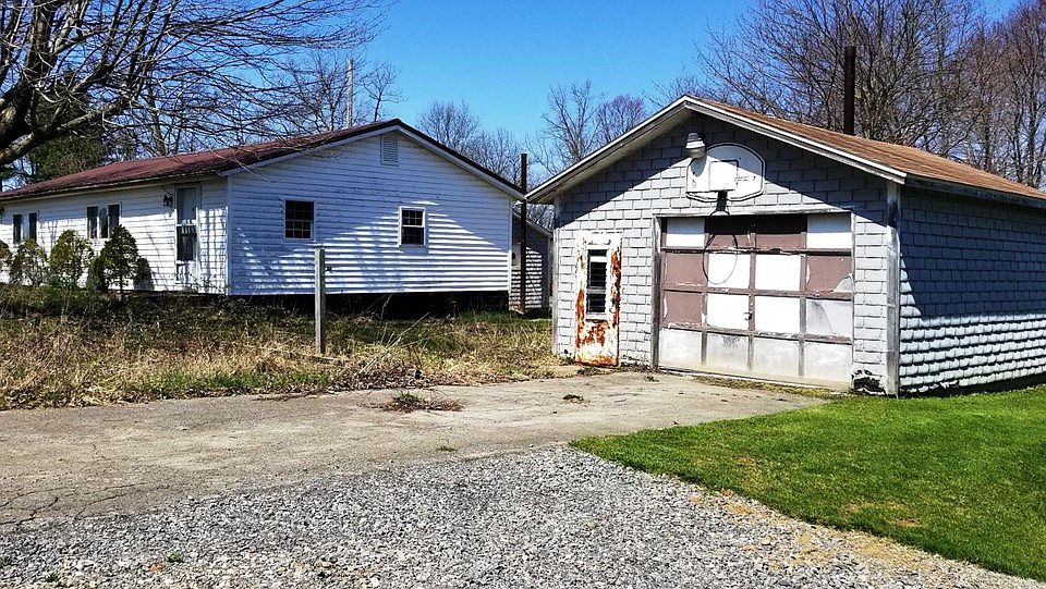 2nd image of 1771 Lime Plant Rd