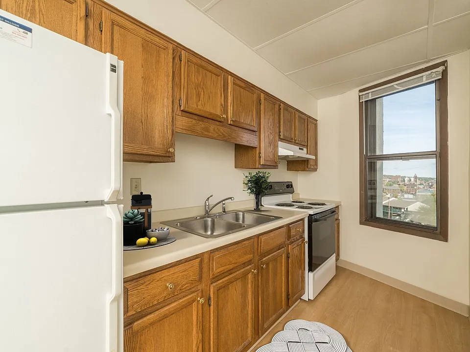 West Hillside Apartments