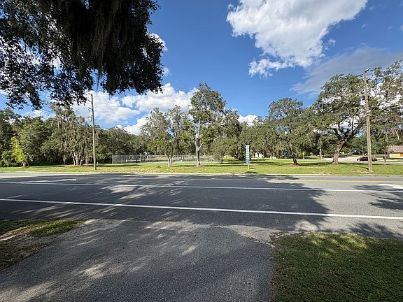 4th image of 7883 State Road 21