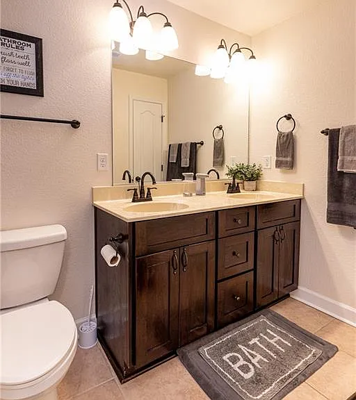 5919 Orcutt Ave — Photo 10