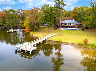 37 Ridge Lake Dr, Manning, SC 29102